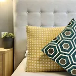 Hotel La Calanque 3*